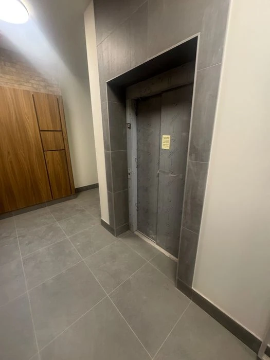 Продаж 2 кім. новобуд. Карманського,6