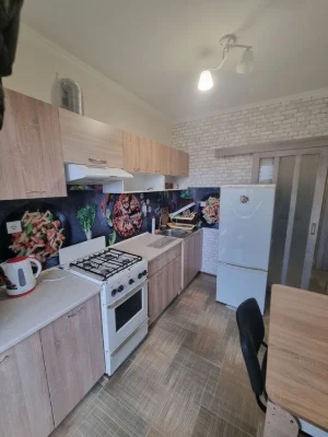 Продам 1 к кв в центрі Дніпра