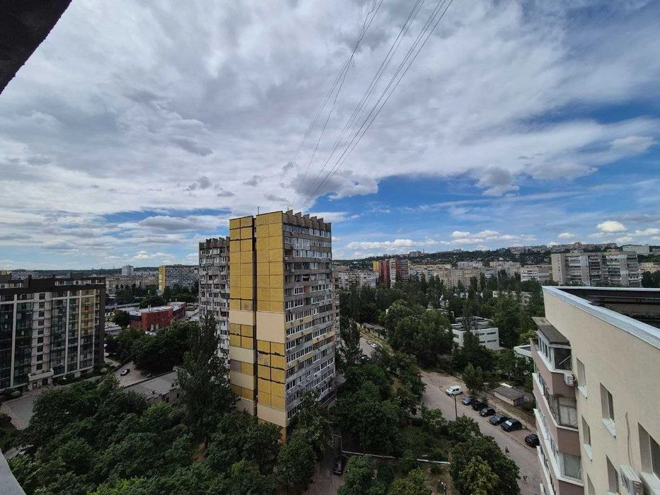 Продам 1 комнатную квартиру на ж/м Победа-5
