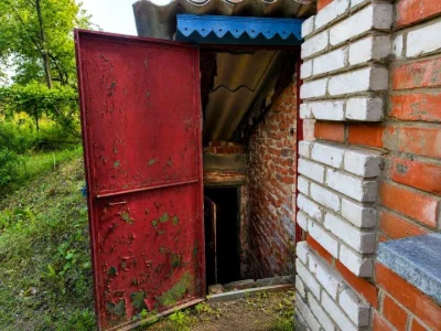 Будинок. Полтава, Центральна