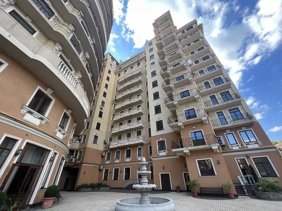 Квартира в будинку еліт класу ЖК Спадщина Дерибаса