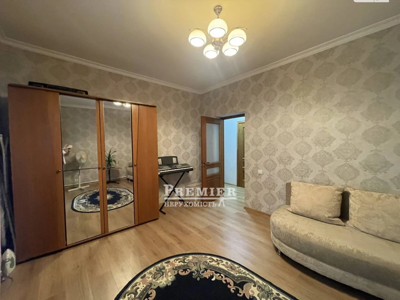 Продаж Квартира Судобудівник