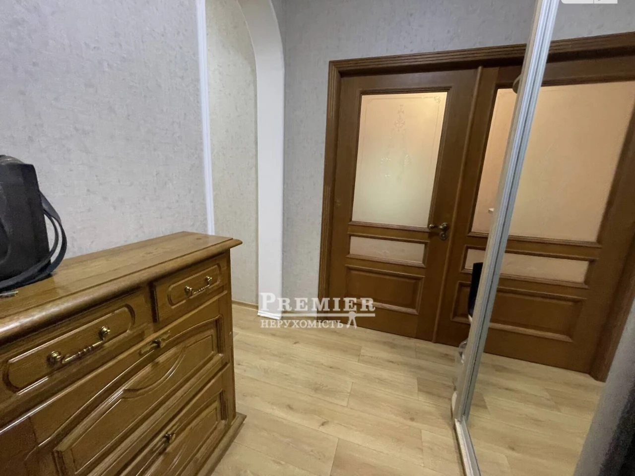Продаж Квартира Судобудівник