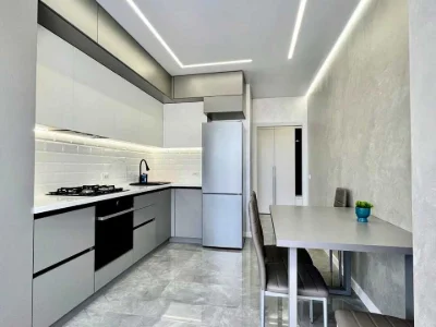 Квартира. Івано-Франківськ, Височана вул., 18 к