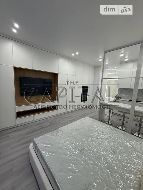 Sale of 1-room apartment 35 sq. m. on Andriy Verkhoglyada St. 4B • I