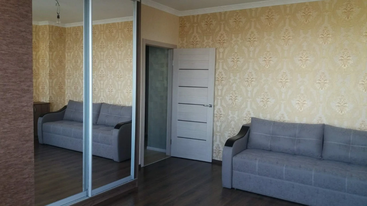 Оренда 2-кімнатної квартири 64 м², Юрія Пасхаліна вул., 17