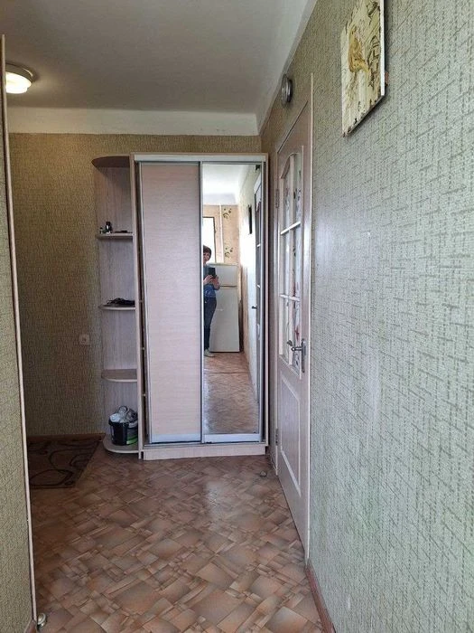 Продаж 1 кімн вул Харківське шосе, 21  32 кв.м. Гарний стан.