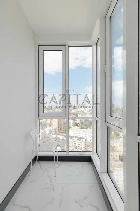 Продаж квартири, вул. Саксаганського, ЖК Royal Tower