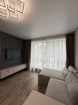 Продам 2 комн Квартира ЖК Барви Тополя