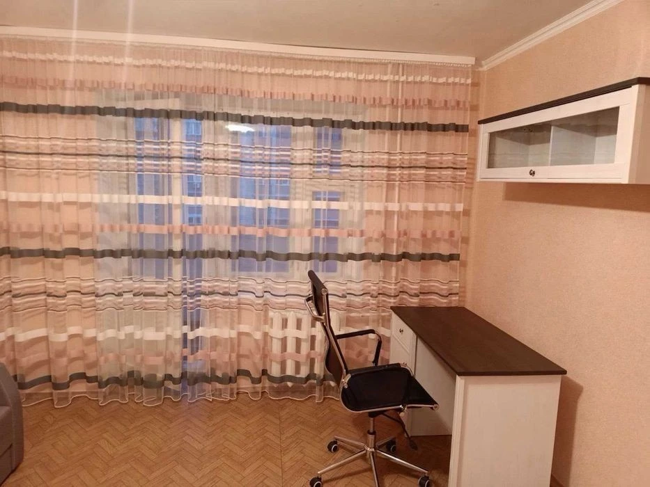 Оренда 2 кімнатної квартири Урлівська 12