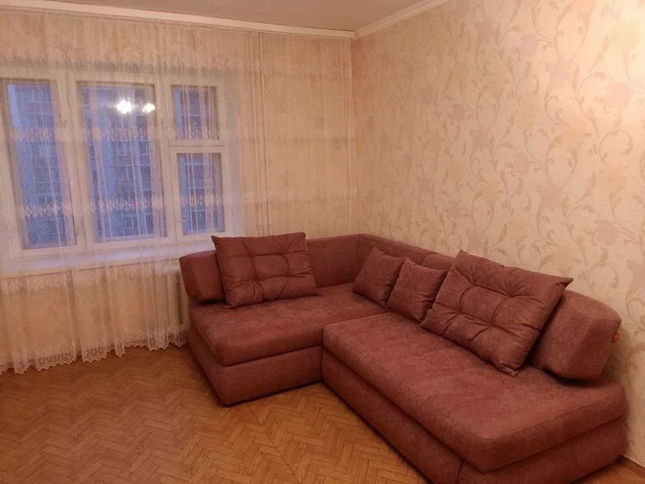 Оренда 2 кімнатної квартири Урлівська 12
