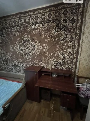 Здам в оренду кімнату на вул. Новомостицька 2Г довгостроково