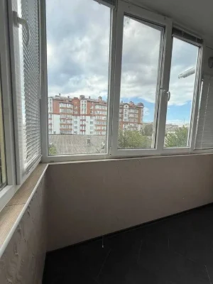 Продається укомплектована однокімнатна квартира!!