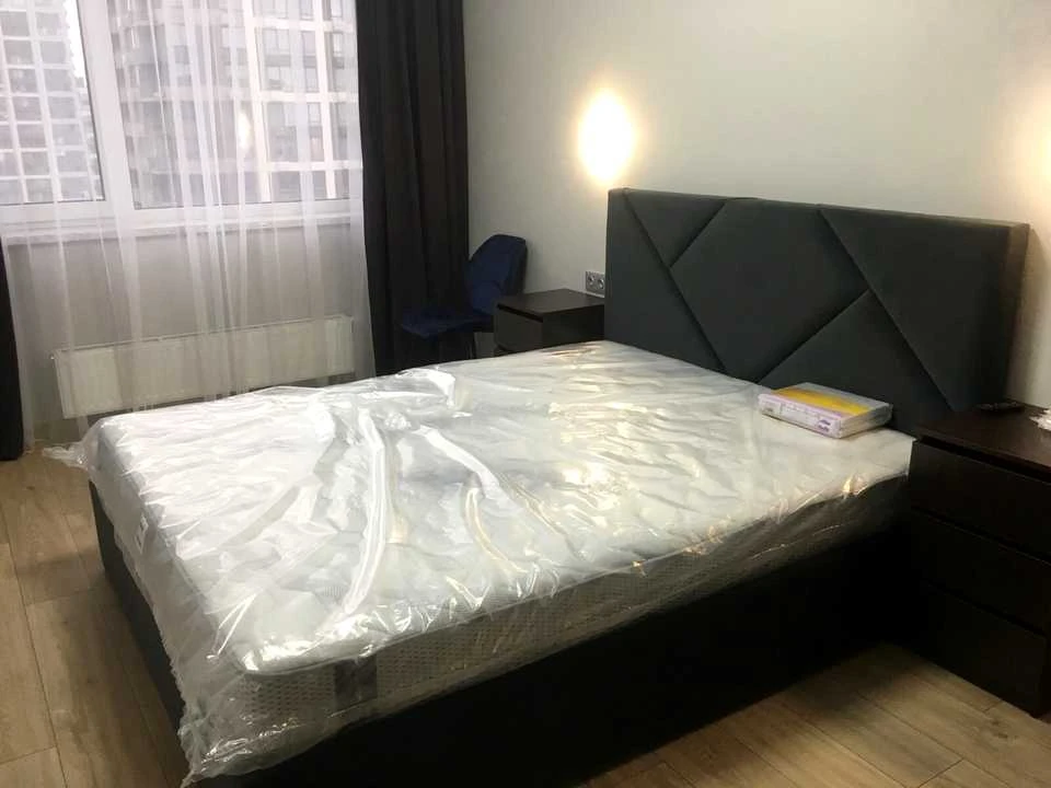 Квартира. Київ, Родини Крістерів вул.