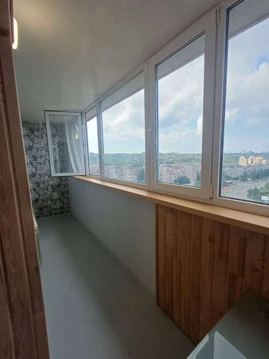 Продаж 2-кімнатної квартири Перемога/Макдональдс/Кодак