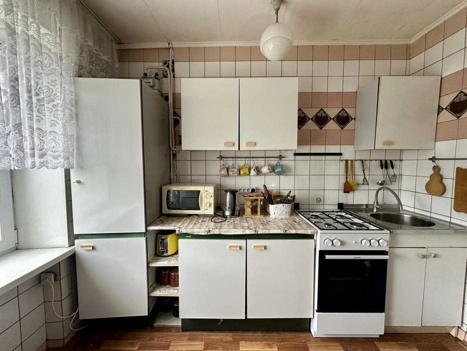 Андрія Малишка 31, 1к, є газ, є бойлер, м Чернігівська 2 хв