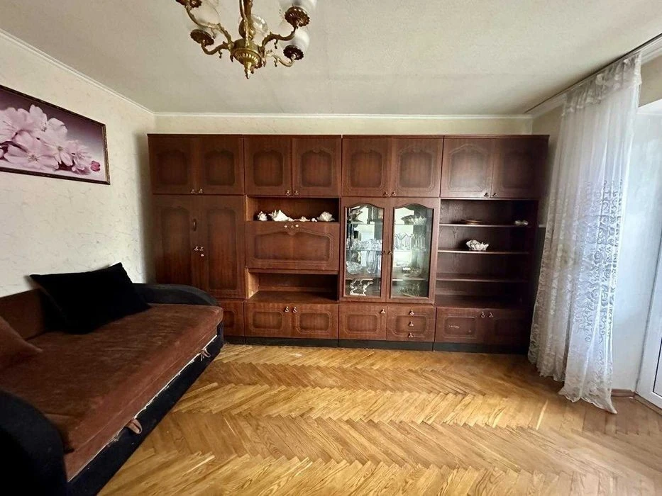 Андрія Малишка 31, 1к, є газ, є бойлер, м Чернігівська 2 хв