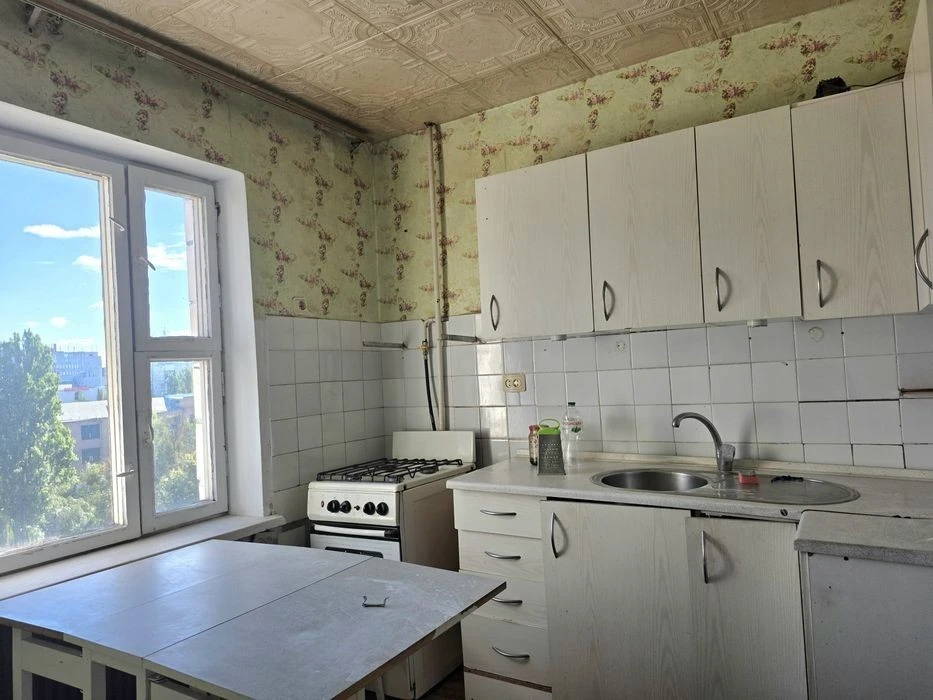 Простора 1к кв, Гната Юри, Святошино 10 хв