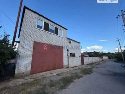 Продаж 2 поверхового будинку з ділянкою на 4 сотки, 202 кв.