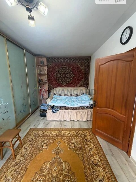 Продаж 2 поверхового будинку з ділянкою на 4 сотки, 202 кв.