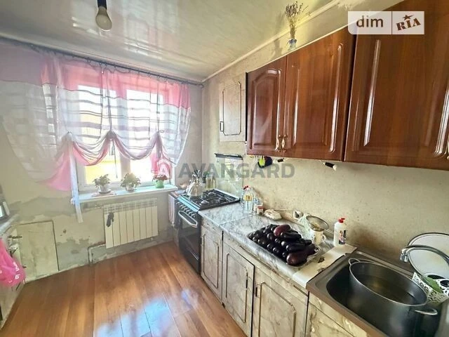 Продаж 2 поверхового будинку з ділянкою на 4 сотки, 202 кв.