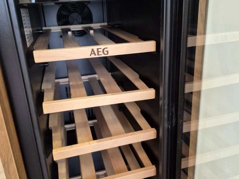 Будинок. Ужгород, Вишнева вул. (Поліни Осипенко)