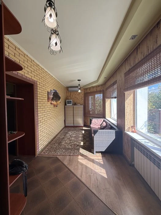 Продам великий будинок Таромське