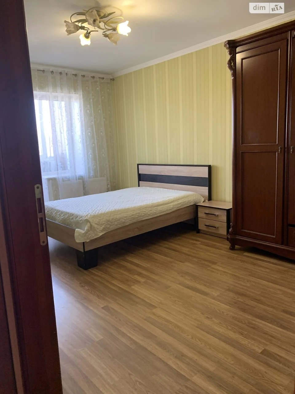 Продажа квартир Приморский.