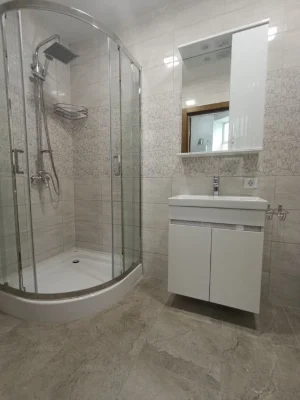 Продам 1 кімнатну квартиру по вул. Драгоманова