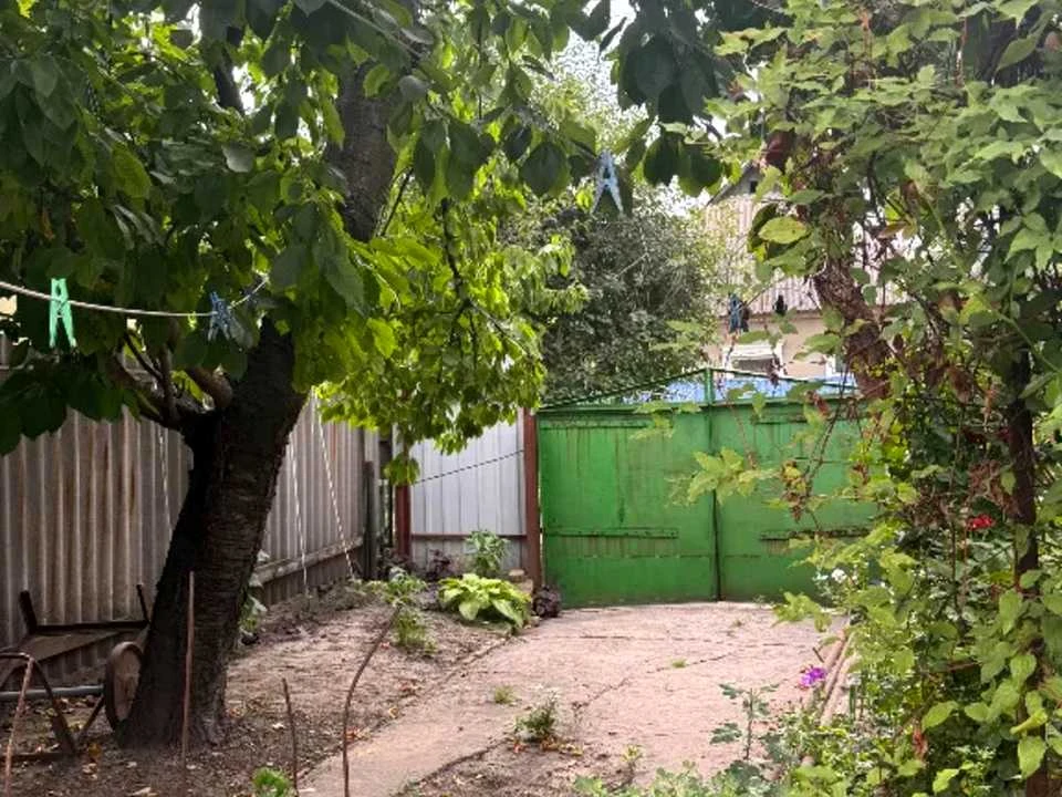 Будинок. Дніпро, Нікопольська вул.