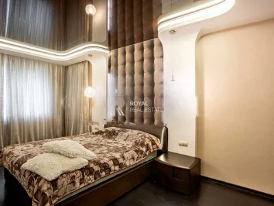 Apartment. Kyiv, Chokolivskyi Blvd.