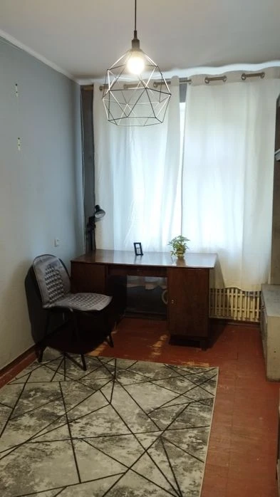 Ls53 I will sell a two-room apartment near the Heroes of Labor market