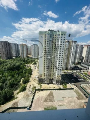 3-room apartment for sale at 22B Borys Gmyri Street