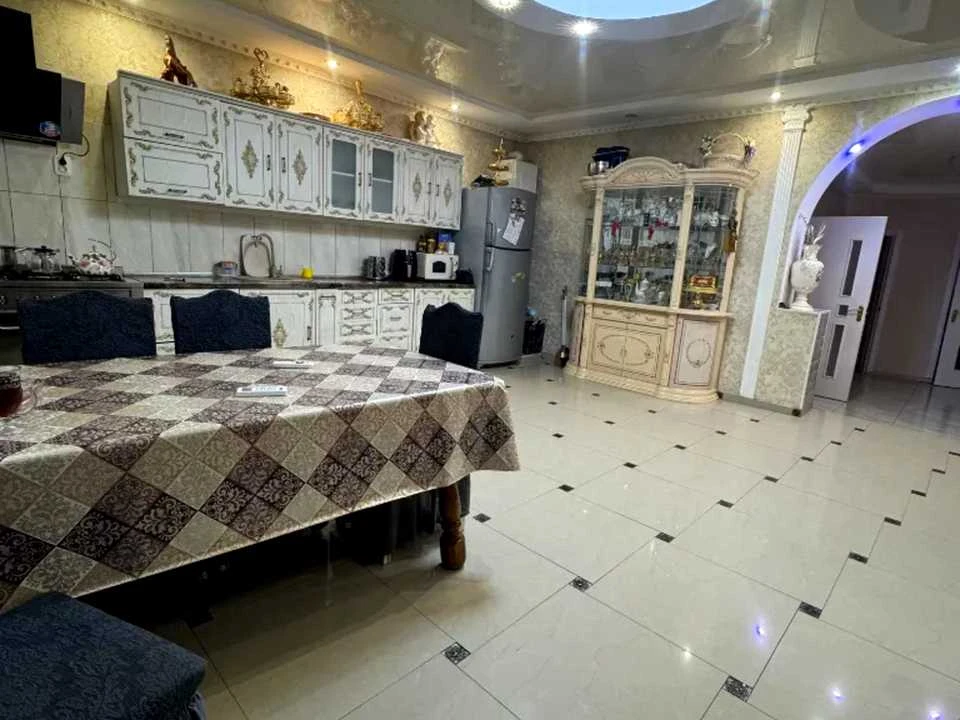 Будинок. Дніпро, Травнева вул.