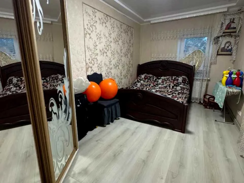 Будинок. Дніпро, Травнева вул.