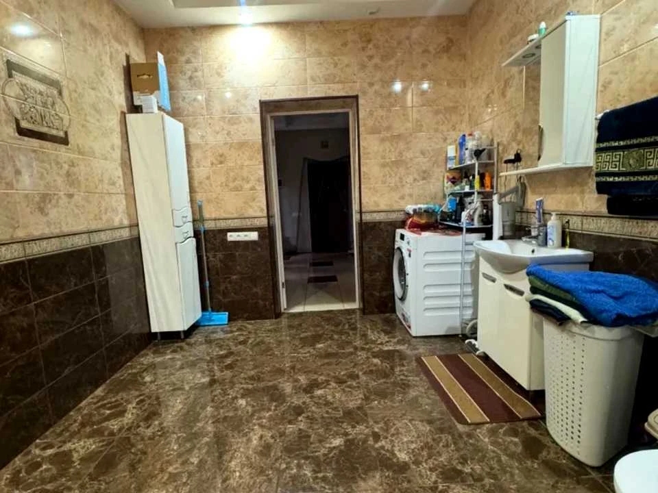 Будинок. Дніпро, Травнева вул.