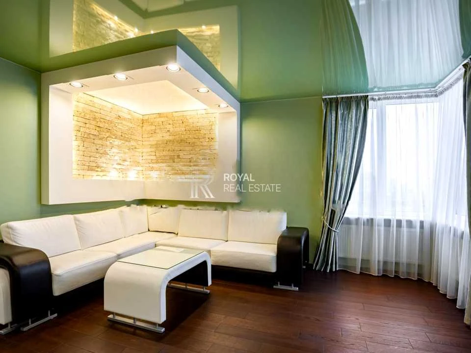 Apartment. Kyiv, Chokolivskyi Blvd.