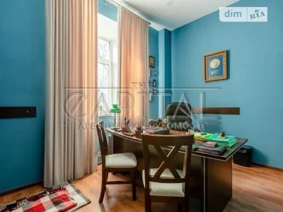 Sale of 3-room apartment 82 sq. m. on Ivan Kozlovsky Avenue 5 •