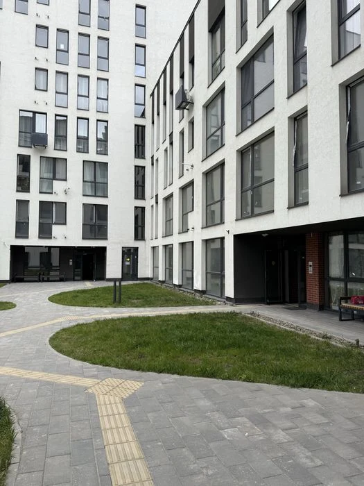 Продаж дворівневої квартири ЖК Підзамче