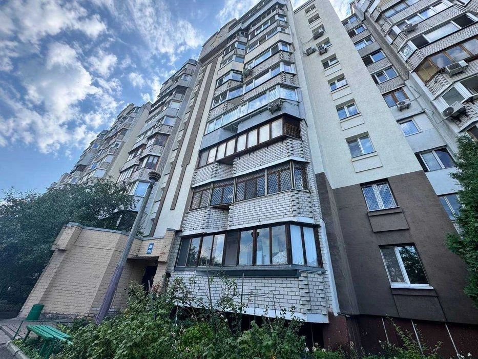 Без% 2-х кім квартира Вільямса Рудницького 11 Теремки 2 Іпод