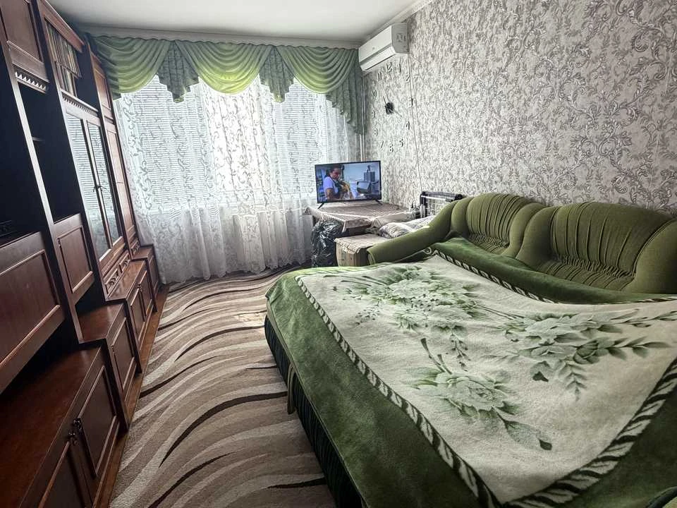 Квартира. Київ, Райдужна вул.