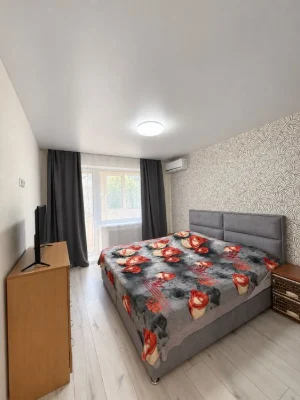 Продам 3к кв на Победе, парк прибрежный, восход