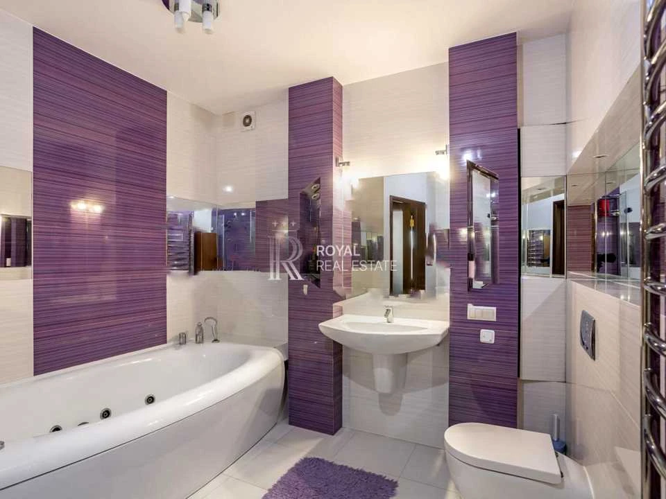 Apartment. Kyiv, Chokolivskyi Blvd.