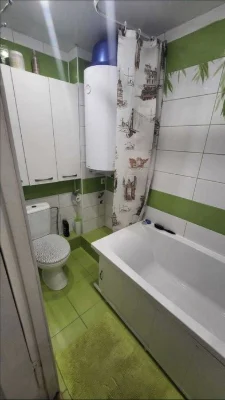 Продам 2х кім  квартиру Вул.Світла Хортицький р-н