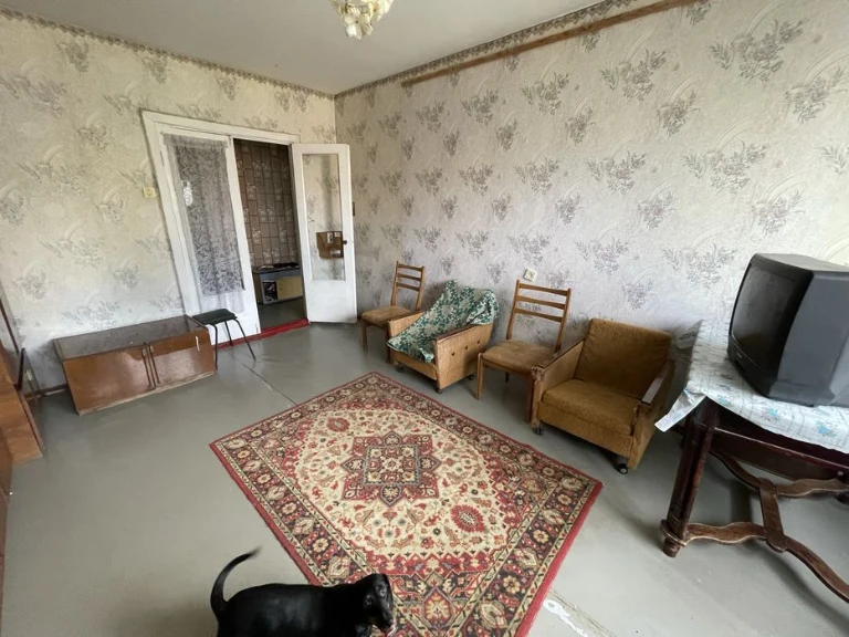 Продам трикімнатну квартиру на Намиві! Кухня 8,5 м