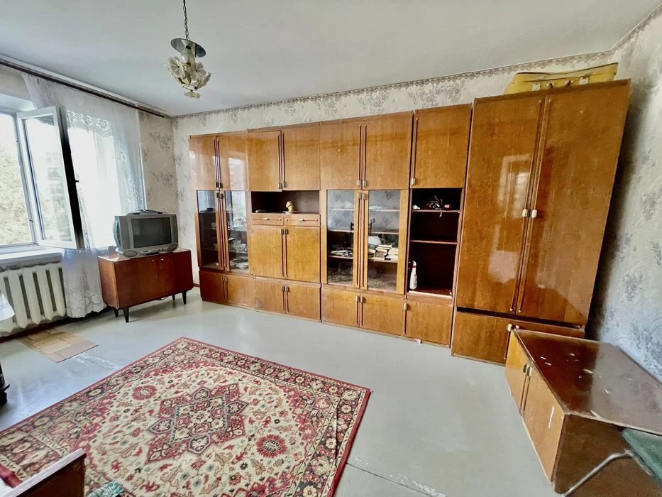 Продам трикімнатну квартиру на Намиві! Кухня 8,5 м