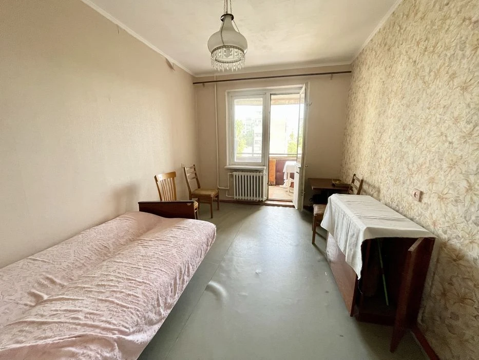 Продам трикімнатну квартиру на Намиві! Кухня 8,5 м