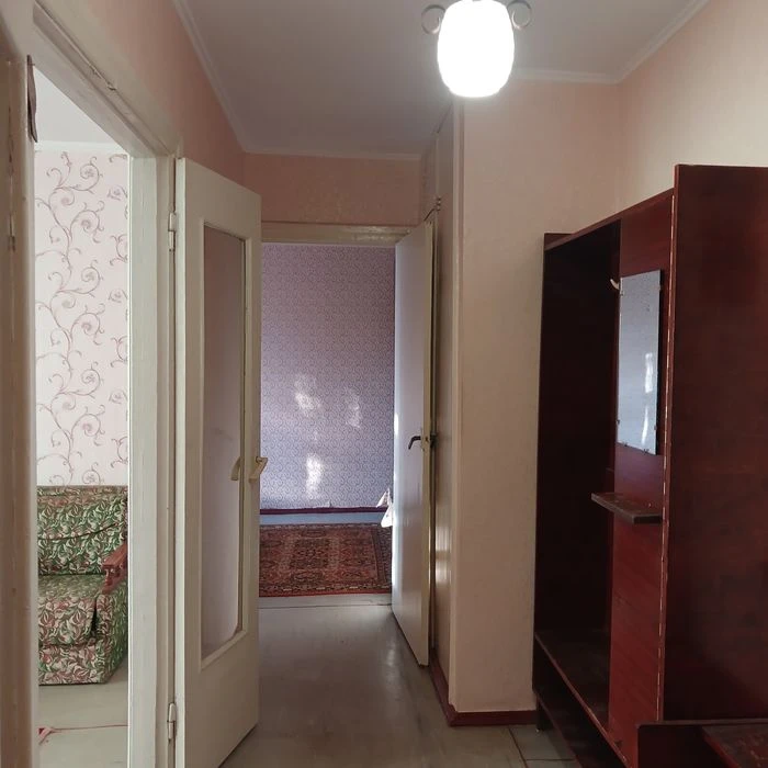 Продаётся 2/2/9-27500$Соляные хороший район.