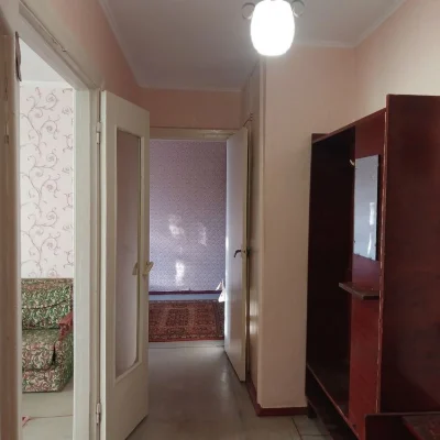 Продаётся 2/2/9-27500$Соляные хороший район.