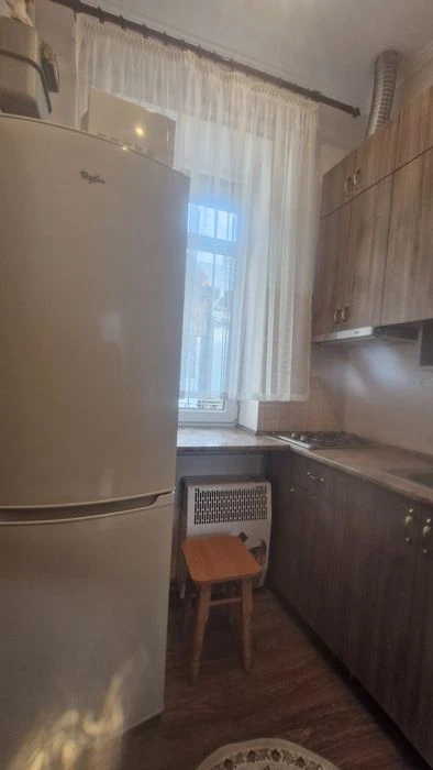 Продаж сучасної 1-кімнатної квартири по вул. Янки Купала (10